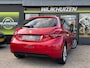 Peugeot 208 1.2 PureTech GT-line met Led !!! Cruise !!! 16 Inch !!! Dealer Onderhouden !!!