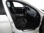 BMW 5-Serie Touring 520e High Executive-Comfortstoelen- Harman Kardon - Comfort/ Massage-HUD-Panorama-Trekhaak-Comfort access, digitaal dashboard HUD, Carplay, comfort stoelen