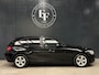 BMW 1-Serie 118i High Executive|Carplay|Panodak|Stoelverw.