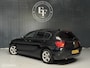 BMW 1-Serie 118i High Executive|Carplay|Panodak|Stoelverw.