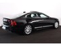Volvo S90 T4 Business Luxury Plus - Schuif/kanteldak - IntelliSafe Assist & Surround - Parkeercamera achter - Verwarmde voorstoelen, stuur & achterbank - Parkeersensoren voor & achter - Elektr. bedienb. voorstoelen met geheugen - Head up display - Standkachel - 18' LMV