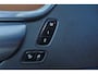 Volvo S90 T4 Business Luxury Plus - Schuif/kanteldak - IntelliSafe Assist & Surround - Parkeercamera achter - Verwarmde voorstoelen, stuur & achterbank - Parkeersensoren voor & achter - Elektr. bedienb. voorstoelen met geheugen - Head up display - Standkachel - 18' LMV