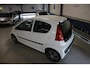 Peugeot 107 1.0-12V XS / AIRCO / CARPLAY / NAP / APK 2027 / 5DRS ! ! !