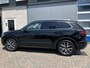 Volkswagen Touareg 3.0 TSi eHybrid 4MOTION Elegance / AUTOMAAT/ 381PK/ PANO/ TREKHAAK/ ACC/ MEMORY SEAT/ MASSAGE/ STOELVERWARM.+KOELING/ DODEHOEK/ PARK.SENSOR.V+A/ 360 CAMERA/ APP-CONNECT/ ELEK.ACHTERKLEP/ HEAD-UP/ KEYLESS/ 20'' LMV