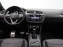 Volkswagen Tiguan 1.4 TSI eHybrid R-Line Business+ Automaat - Panoramisch schuif- kanteldak - Trekhaak - Navigatie - Leer - Side Assist - Stoelverstelling elektrisch