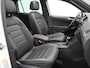 Volkswagen Tiguan 1.4 TSI eHybrid R-Line Business+ Automaat - Panoramisch schuif- kanteldak - Trekhaak - Navigatie - Leer - Side Assist - Stoelverstelling elektrisch