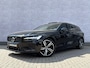 Volvo V60 2.0 T6 AWD Recharge R-Design | Bowers & Wilkins Audio | Schuif-/Kanteldak| Nappaleder | Stoelventilatie | 360 Camera | Lichtmetalen Velgen 19 inch | Keyless Entry | Elektrisch Verstelbare Voorstoelen | Elektrische Achterklep | Navigatie