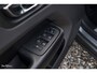 Volvo XC60 2.0 T5 R-Design | Adaptieve cruise | Zwenkbare trekhaak | Panoramadak | Blis |