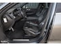 Volvo XC60 2.0 T5 R-Design | Adaptieve cruise | Zwenkbare trekhaak | Panoramadak | Blis |