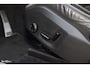 Volvo XC60 2.0 T5 R-Design | Adaptieve cruise | Zwenkbare trekhaak | Panoramadak | Blis |