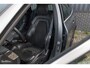 Volvo XC60 2.0 T5 R-Design | Adaptieve cruise | Zwenkbare trekhaak | Panoramadak | Blis |
