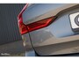 Volvo XC60 2.0 T5 R-Design | Adaptieve cruise | Zwenkbare trekhaak | Panoramadak | Blis |