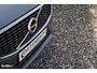 Volvo XC60 2.0 T5 R-Design | Adaptieve cruise | Zwenkbare trekhaak | Panoramadak | Blis |