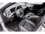 Mercedes-Benz CLA 180 AMG Line | Apple Carpaly | Android Auto | Navigatie | Achteruitrijcamera | Parkeersensoren | Sportstoelen | Keyless Entry