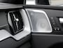 Volvo XC60 2.0 T8 Plug-in hybrid AWD Ultra Black Edition Automaat / Luchtvering / Bowers & Wilkins audio / Gelaagde zijruiten / 360* camera / Massage voorstoelen / Trekhaak / Privacy Glass