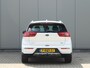 Kia Niro Hybrid 1.6 GDi ComfortLine | Stoel & Stuurverwarming | Achteruitrijcamera | Draadloze telefoonlader | Half leder
