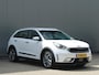 Kia Niro Hybrid 1.6 GDi ComfortLine | Stoel & Stuurverwarming | Achteruitrijcamera | Draadloze telefoonlader | Half leder