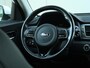 Kia Niro Hybrid 1.6 GDi ComfortLine | Stoel & Stuurverwarming | Achteruitrijcamera | Draadloze telefoonlader | Half leder