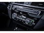 BMW X1 xDrive25e High Executive Org.NL|Pano-dak|Leder|Trekhaak|Camera|HuD|19''