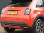 Fiat 600 600e 54 kWh La Prima | Navigatie | Achteruitrijcamera | Stoelverwarming | Keyless Entry