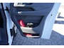 Volkswagen Crafter Grand California 600 4 persoons Camper ABS, Buitendouche, 2 dakluiken, Truma luifel, navi, pilootstoelen, electrische instaptrap,koelkast met diepvries,  regensensoren adaptive cruisec, trekhaak, verwarmde buitenspiegels, eps, grote beurt bij aflevering!