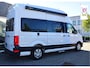 Volkswagen Crafter Grand California 600 4 persoons Camper ABS, Buitendouche, 2 dakluiken, Truma luifel, navi, pilootstoelen, electrische instaptrap,koelkast met diepvries,  regensensoren adaptive cruisec, trekhaak, verwarmde buitenspiegels, eps, grote beurt bij aflevering!