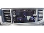Volkswagen Crafter Grand California 600 4 persoons Camper ABS, Buitendouche, 2 dakluiken, Truma luifel, navi, pilootstoelen, electrische instaptrap,koelkast met diepvries,  regensensoren adaptive cruisec, trekhaak, verwarmde buitenspiegels, eps, grote beurt bij aflevering!