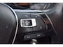 Volkswagen Touran 1.2 TSI Highline 7p | 7-Zits | Kantel/ Schuifdak | Stoelverwarming | Navigatie | Adaptieve Cruise Control |