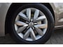 Volkswagen Touran 1.2 TSI Highline 7p | 7-Zits | Kantel/ Schuifdak | Stoelverwarming | Navigatie | Adaptieve Cruise Control |