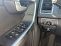 Volvo XC60 2.0 T5 FWD R-Design / Automaat / Open-Panodak / 245 PK / Half-Leder Half-Alcantara / Cruise-Control / Stoelverwarming / Climate-Control / Armsteun V+A / Radio-Bluetooth / Navi / 18'' LMV / ENZ.