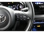 Toyota Yaris 1.5 Hybrid Executive Origineel Nederlands | LED koplampen | Dodehoek detectie | Voorstoelen verwarmd |
