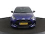 Toyota Yaris 1.5 Hybrid Executive Origineel Nederlands | LED koplampen | Dodehoek detectie | Voorstoelen verwarmd |