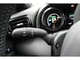 Toyota Yaris 1.5 Hybrid Executive Origineel Nederlands | LED koplampen | Dodehoek detectie | Voorstoelen verwarmd |