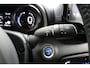 Toyota Yaris 1.5 Hybrid Executive Origineel Nederlands | LED koplampen | Dodehoek detectie | Voorstoelen verwarmd |