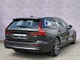 Volvo V60 2.0 T6 Plug-in hybrid AWD Essential Bright | Leder | Adaptieve cruise | BLIS | Stoelverwarming voor en achter | Stuurverwarming | Trekhaak |