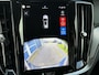 Volvo V60 2.0 T6 Plug-in hybrid AWD Essential Bright | Leder | Adaptieve cruise | BLIS | Stoelverwarming voor en achter | Stuurverwarming | Trekhaak |
