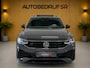 Volkswagen Tiguan 1.4 TSI 3x R-Line Business+ Pano | IQ-Lights | 360camera | Trekhaak | Head up | Sfeer! Vol opties