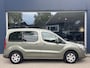 Citroën Berlingo 1.6i 120 PK Multispace | Unieke 1e Eigenaarsauto met 92.000 KM | Volledig Onderhouden | Nette Staat | Ruime Hoogzitter MPV | Climate Control | Trekhaak 1300 KG | Cruise Control | Parkeersensoren | Lichtmetalen Velgen | 2x Zijschuifdeur | Mistlampen | Achterruit apart te openenen | Automatische Verlichting | Elektrisch Pakket |