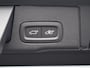 Volvo XC60 T6 350PK Plug-in hybrid AWD Plus Dark / Panoramisch Dak / Head-Up / 360gr Camera / Stuur+Stoel+Achterbank Verwarming / 20" / Elekt. Verstelbare Stoelen /  Alarm / Extra Getint Glas /
