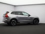 Volvo XC60 T6 350PK Plug-in hybrid AWD Plus Dark / Panoramisch Dak / Head-Up / 360gr Camera / Stuur+Stoel+Achterbank Verwarming / 20" / Elekt. Verstelbare Stoelen /  Alarm / Extra Getint Glas /