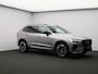 Volvo XC60 T6 350PK Plug-in hybrid AWD Plus Dark / Panoramisch Dak / Head-Up / 360gr Camera / Stuur+Stoel+Achterbank Verwarming / 20" / Elekt. Verstelbare Stoelen /  Alarm / Extra Getint Glas /