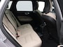 Volvo XC60 T6 350PK Plug-in hybrid AWD Plus Dark / Panoramisch Dak / Head-Up / 360gr Camera / Stuur+Stoel+Achterbank Verwarming / 20" / Elekt. Verstelbare Stoelen /  Alarm / Extra Getint Glas /