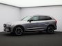 Volvo XC60 T6 350PK Plug-in hybrid AWD Plus Dark / Panoramisch Dak / Head-Up / 360gr Camera / Stuur+Stoel+Achterbank Verwarming / 20" / Elekt. Verstelbare Stoelen /  Alarm / Extra Getint Glas /
