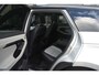 Land Rover Range Rover Evoque 2.0 P250 AWD R-Dynamic First Edition | Head-up display | Voorstoelen verwarmd | Meridian |