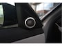 Land Rover Range Rover Evoque 2.0 P250 AWD R-Dynamic First Edition | Head-up display | Voorstoelen verwarmd | Meridian |