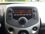 Peugeot 108 1.0 e-VTi 68pk 5D Active AIRCO | Bluetooth bellen & muziekstreaming | LED-dagrijverlichting | Radio met USB-poort