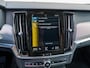 Volvo V90 2.0 B4 190pk Automaat Inscription | Panoramadak | Zwart leder | Massage | Pilot Assist | Trekhaak