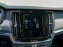 Volvo V90 2.0 B4 190pk Automaat Inscription | Panoramadak | Zwart leder | Massage | Pilot Assist | Trekhaak