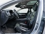 Volvo V90 2.0 B4 190pk Automaat Inscription | Panoramadak | Zwart leder | Massage | Pilot Assist | Trekhaak