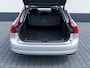 Volvo V90 2.0 B4 190pk Automaat Inscription | Panoramadak | Zwart leder | Massage | Pilot Assist | Trekhaak
